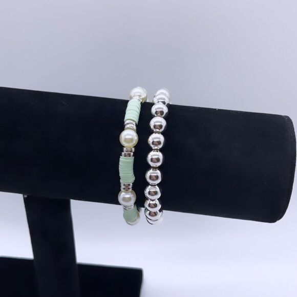NWT Wool + Pepper Co. Sage & Silver Bracelet Stack - Picture 4 of 5